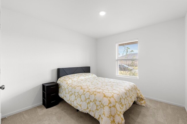 Building Photo - 16707 Rolling Pasture Ln