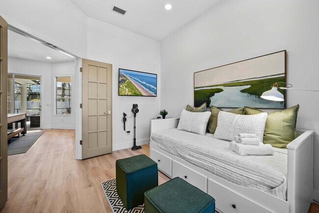 Building Photo - 110 Wellstone Dr