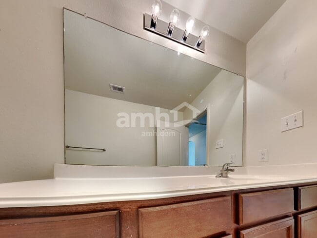 Building Photo - 21115 Baltic Rain Dr