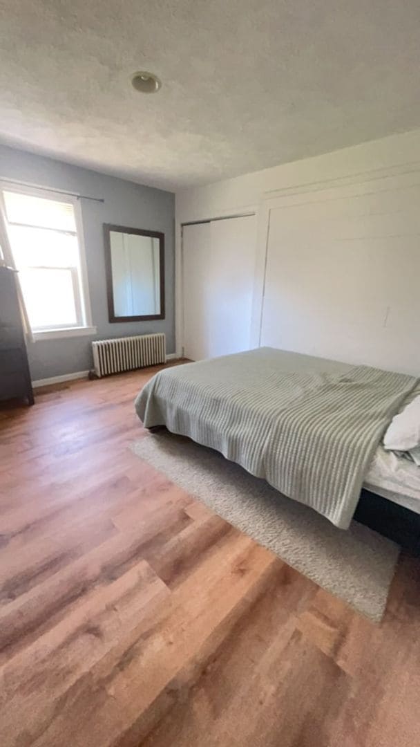 Building Photo - 729-731 Waverley St