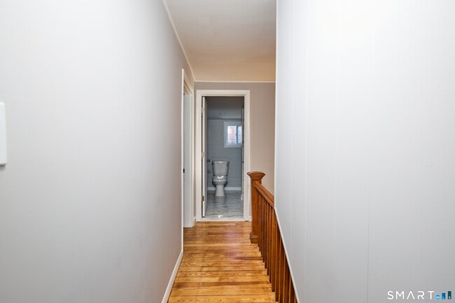 Building Photo - 121 Johnson St