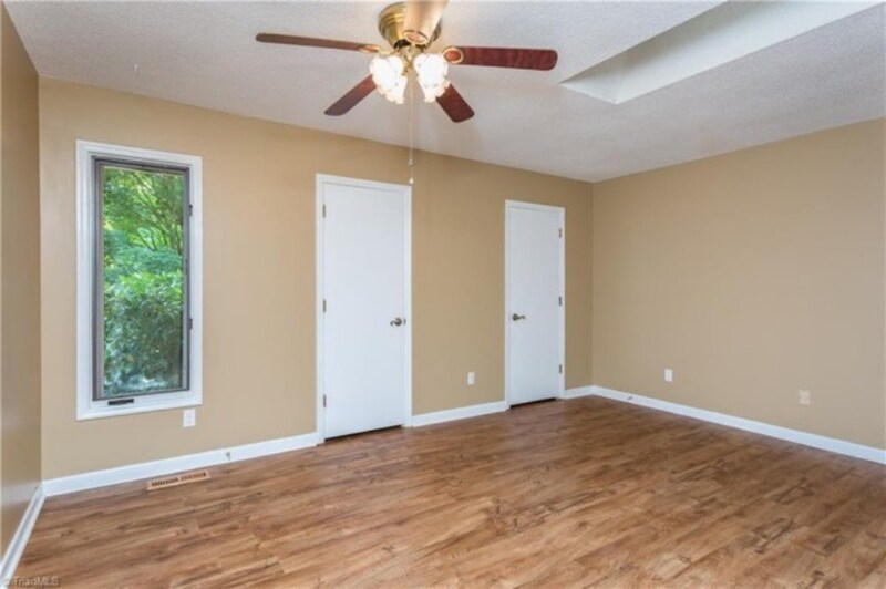 Building Photo - 204 Brambleton Ct