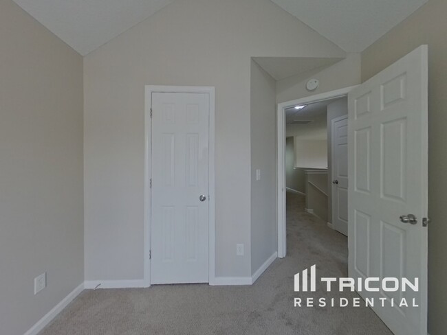Building Photo - 4262 Winston Cir