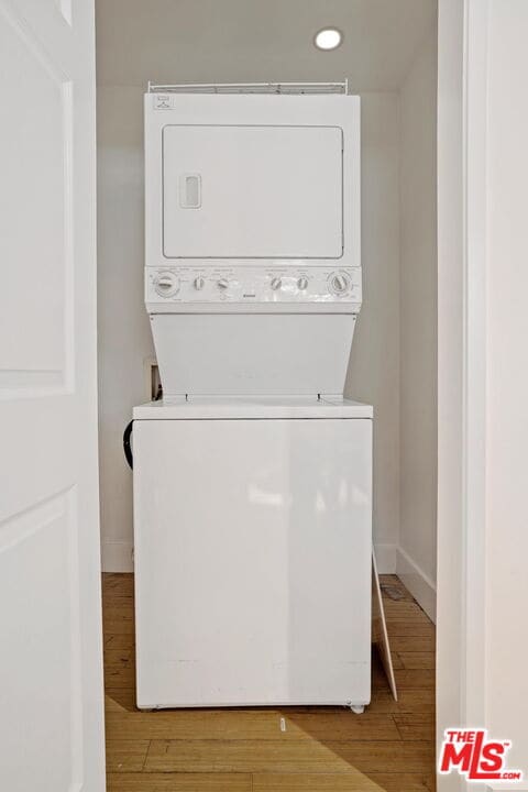 Building Photo - 11959 Dorothy St