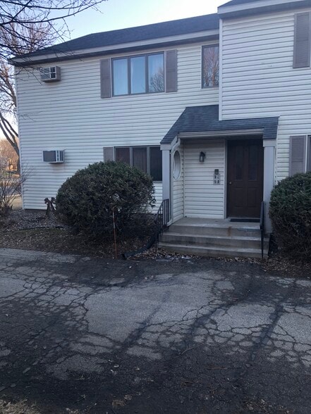 Building Photo - 3619 10th Ln NW