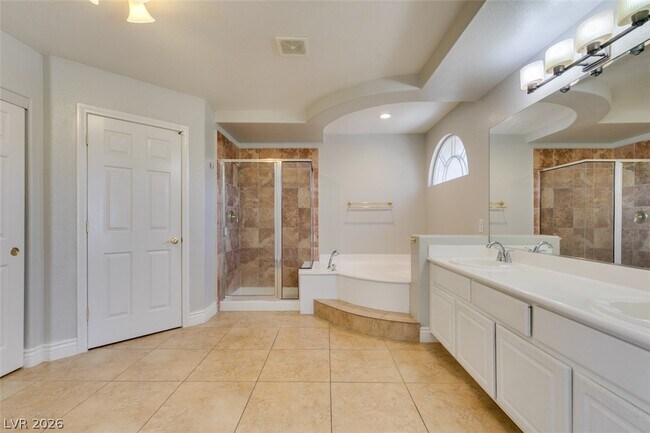 Building Photo - 1683 Tassel Fern Ave