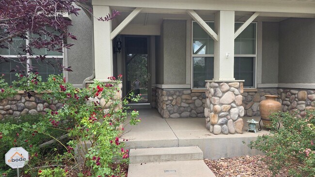 Building Photo - 4 Bedroom 3 Bath Plus Study/Office - Amazing Views! 55+ Only