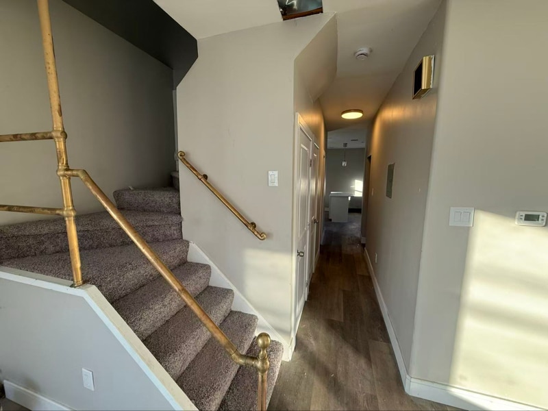 Building Photo - 1700 77th St