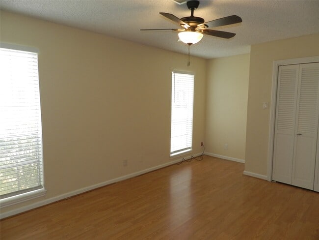 Building Photo - 14309 Misty Meadow Ln