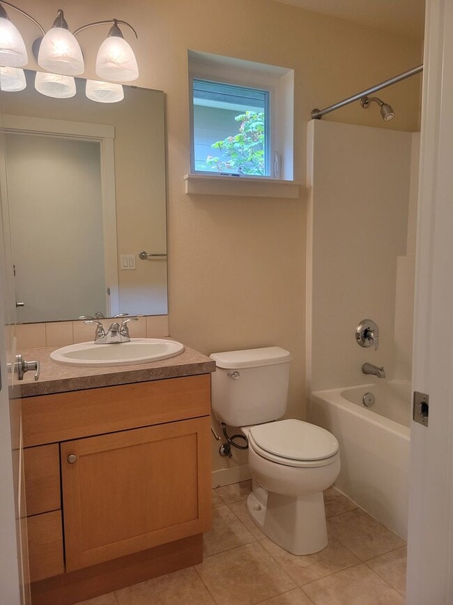 Building Photo - Highly Desirable Community, Beautiful View...