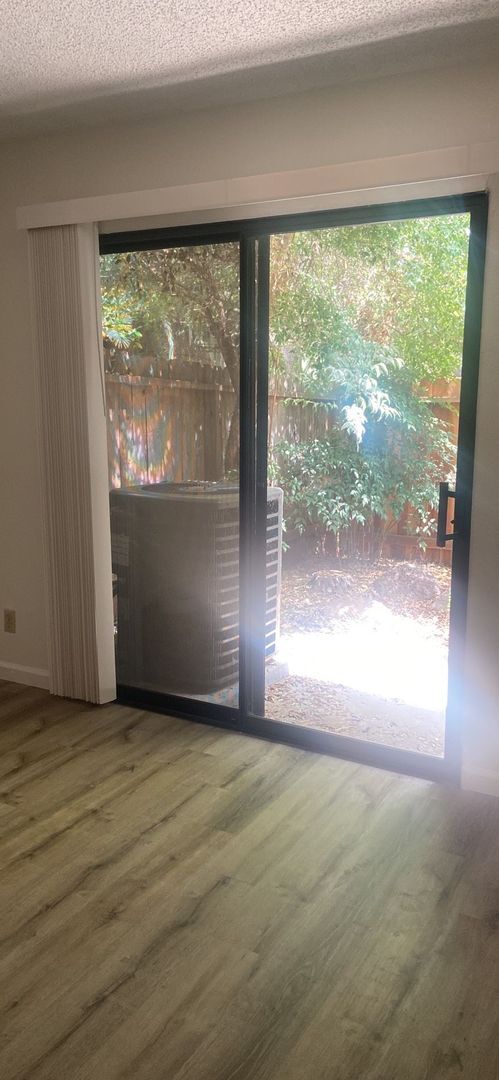 Building Photo - Wonderful secluded location in West Davis.