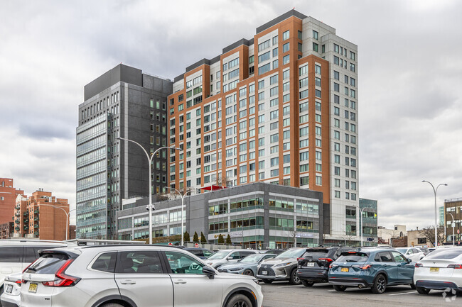 138-35 39th Ave - Flushing Commons Residences