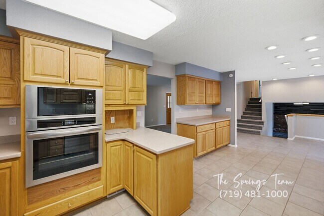 Building Photo - 3625 E Wade Ln