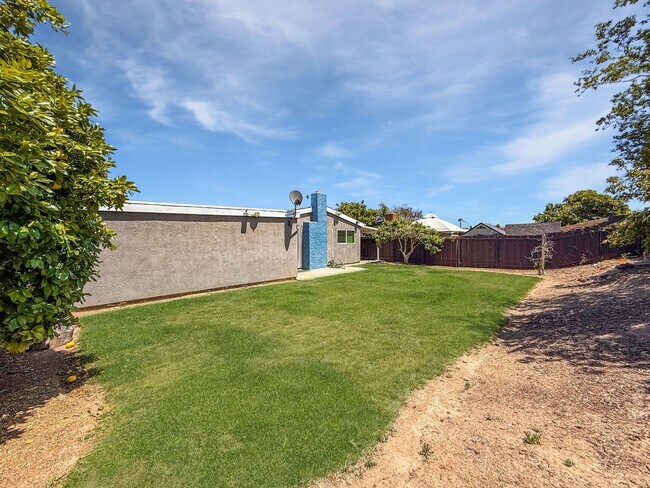 Building Photo - Beautiful 3Bd/2Ba home in central San Diego!
