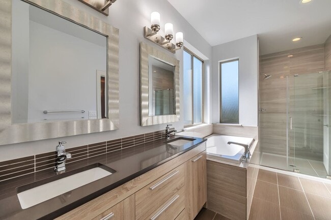 Building Photo - 309 S 47th St