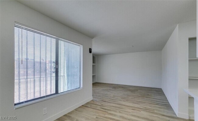 Building Photo - 6932 Kilgore Dr