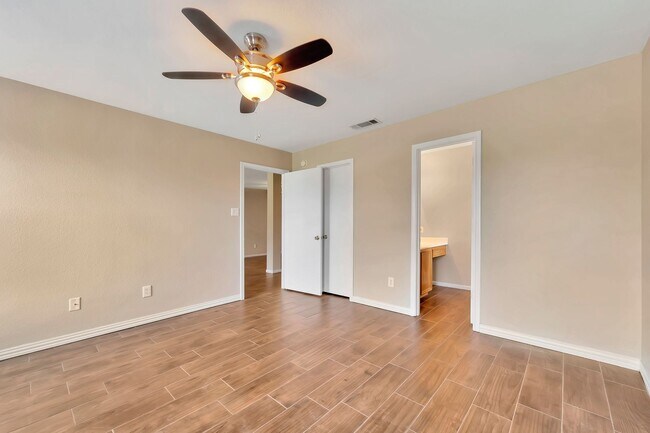 Building Photo - 4608 Indigo Dr