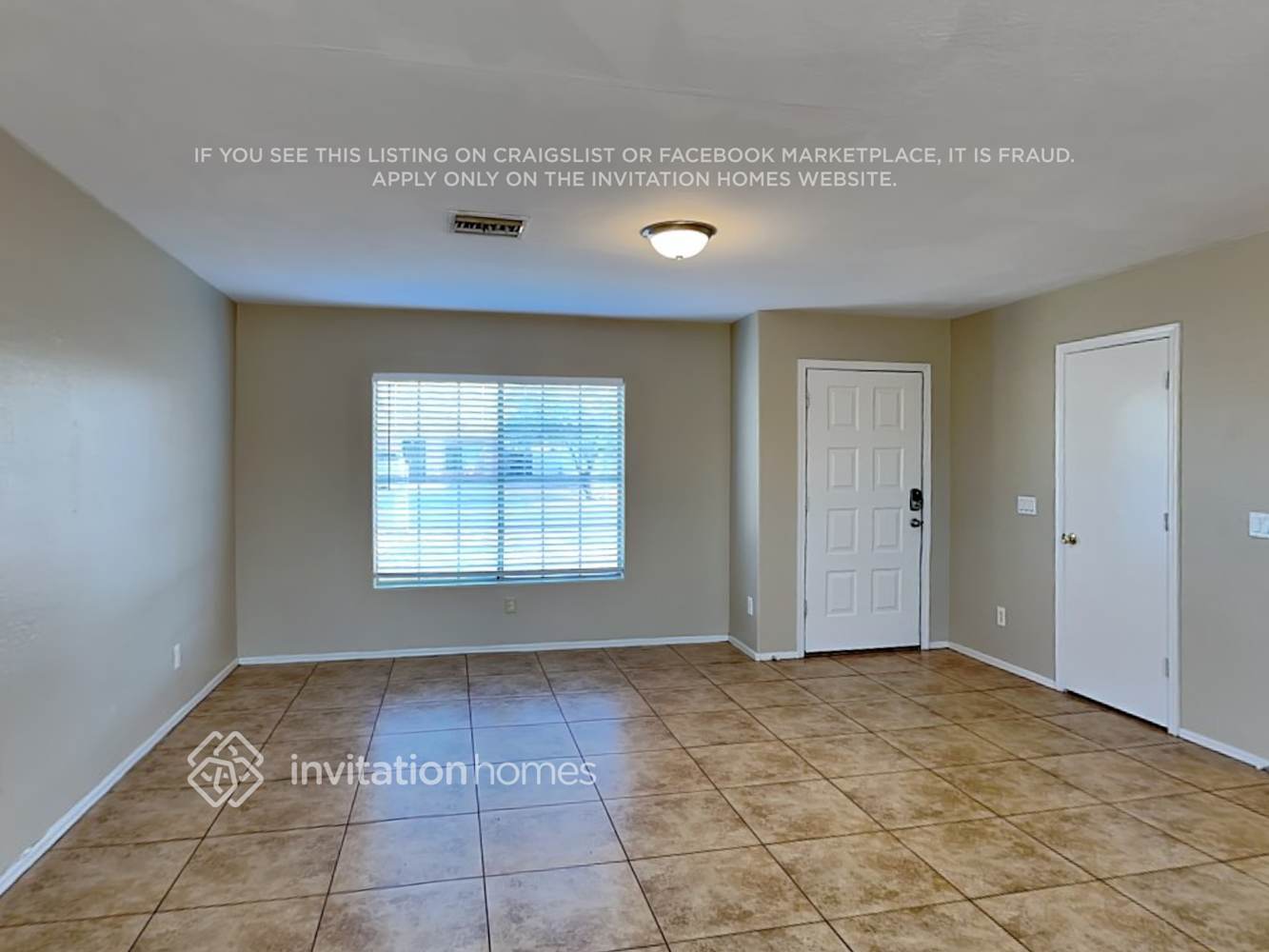 Building Photo - 3735 W Sunland Ave