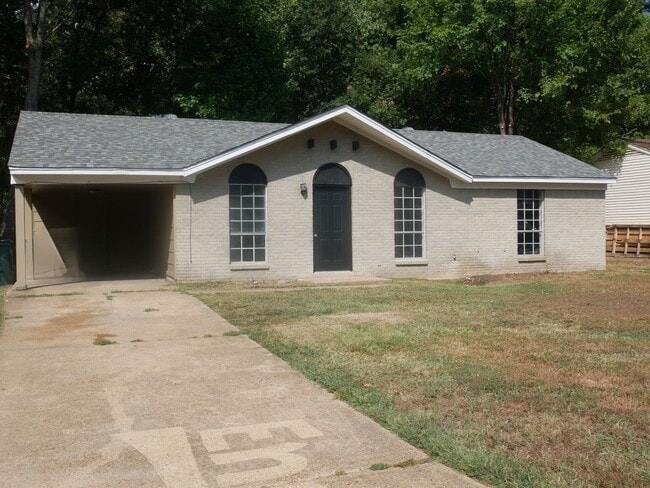 Primary Photo - 8015 Ashbrook Dr