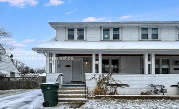 Building Photo - 2432 Steele Ave