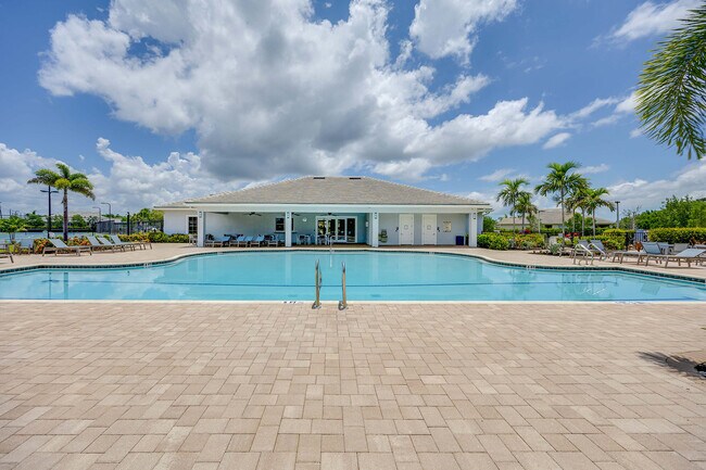Building Photo - 1057 Tranquil Brk Dr