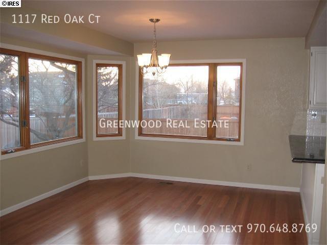 Building Photo - 1117 Red Oak Ct