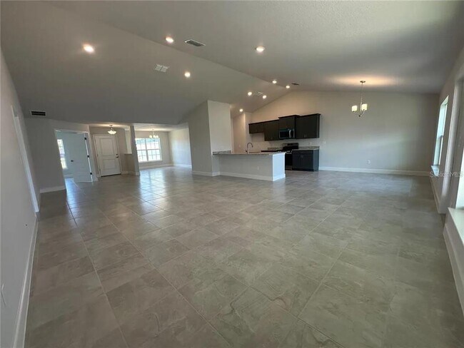 Building Photo - 4984 SW 91st PL