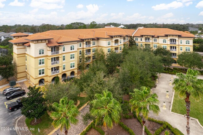 Building Photo - 4300 S Beach Pkwy