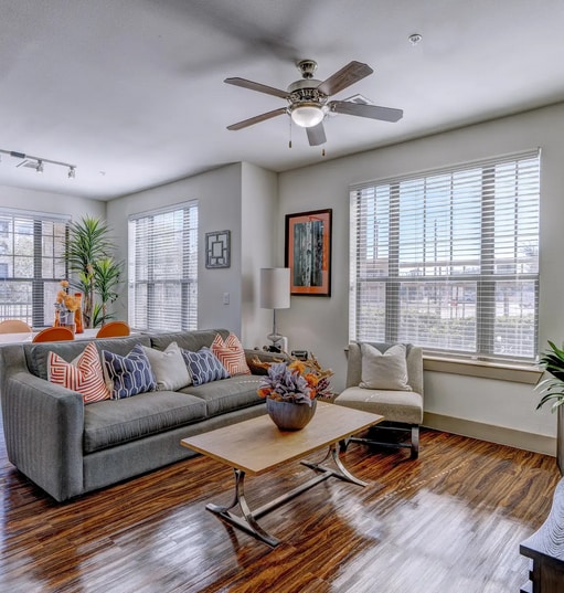 Building Photo - 2511 Greenhouse-1777.1