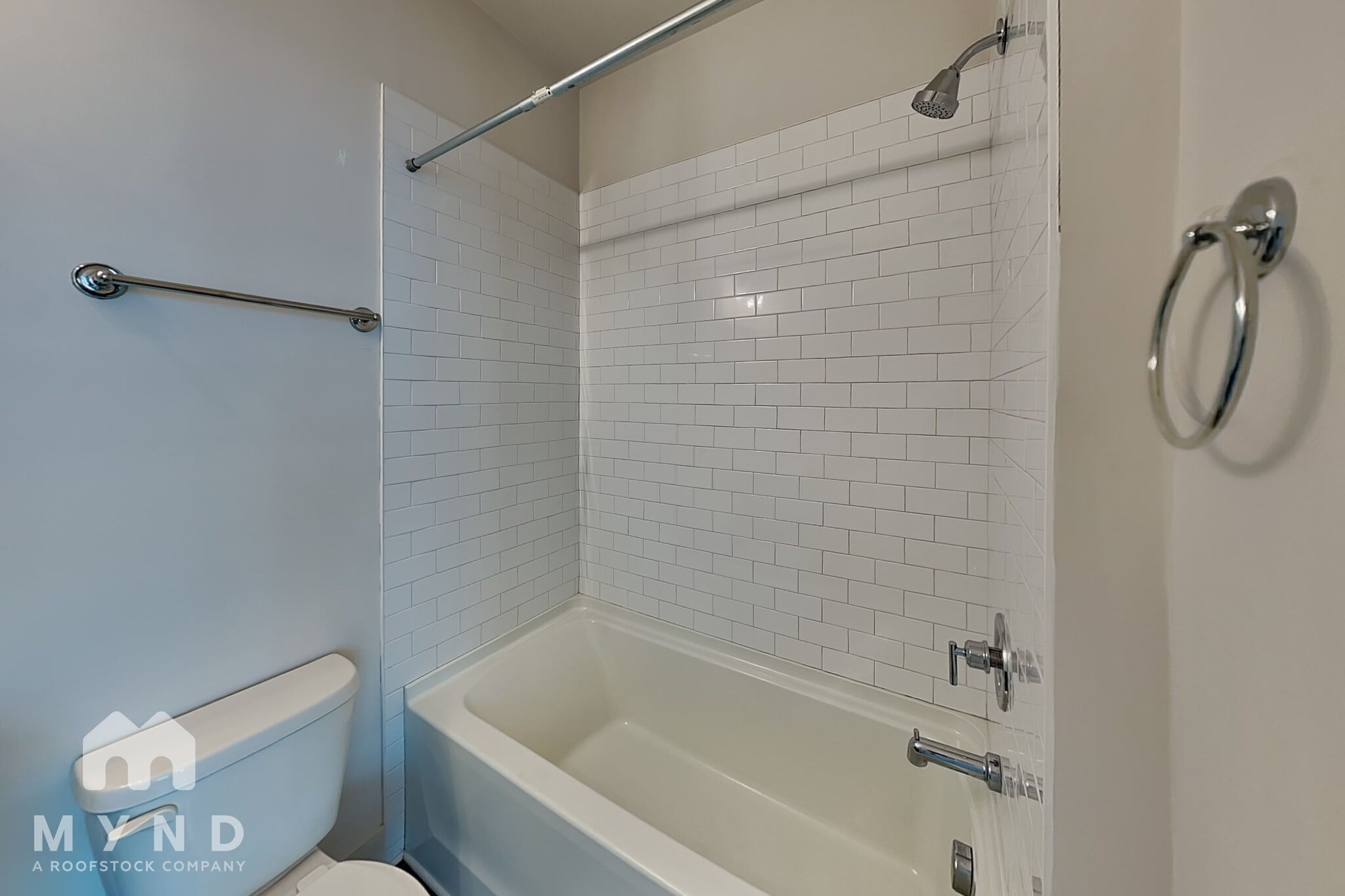 Building Photo - 149 Color Cir