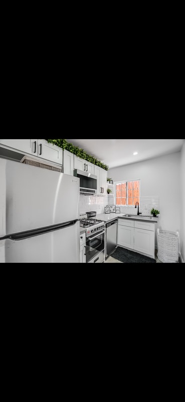 Building Photo - 523 Main St