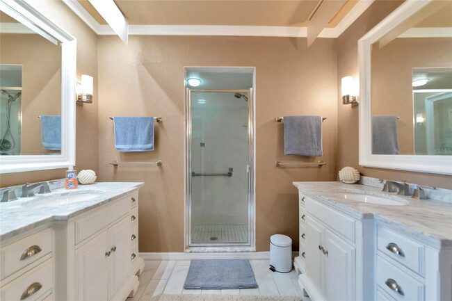 Building Photo - "3-Bedroom Oasis with Granite Accents & Mo...