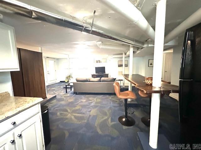 Building Photo - 1305 Stratford Ave