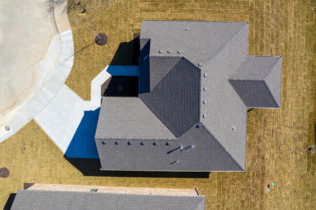 Building Photo - 1805 Talco Dr