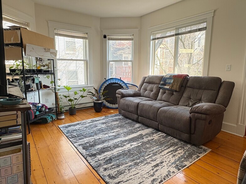 Building Photo - 79A Tremont St