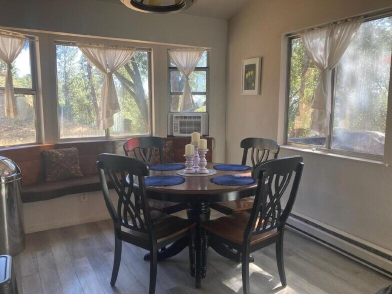 Building Photo - 20719 Ponderosa Way