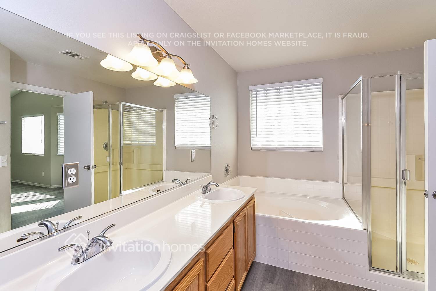 Building Photo - 3401 Vista Springs Way