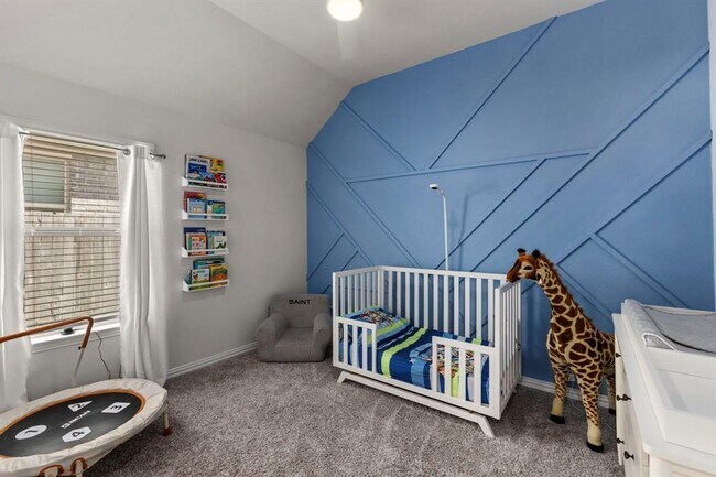 Building Photo - 220 Algaroba Loop