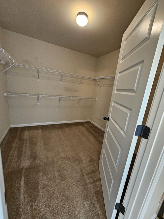 Building Photo - 416 Sunnybrook Ln