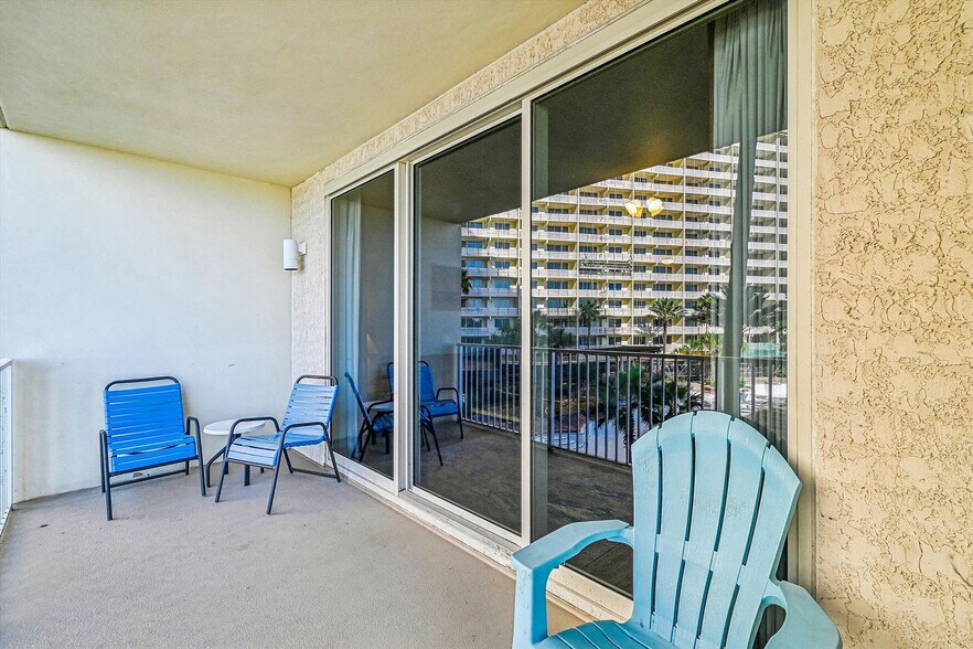 Building Photo - 104 Gulfside Ct
