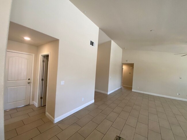 Building Photo - Immaculate like New Home in the gated Windmills at Tule Heights!