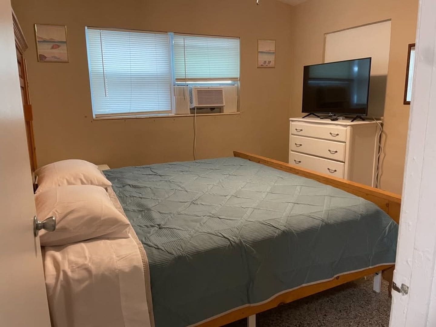 Building Photo - 2125 Highland Ave