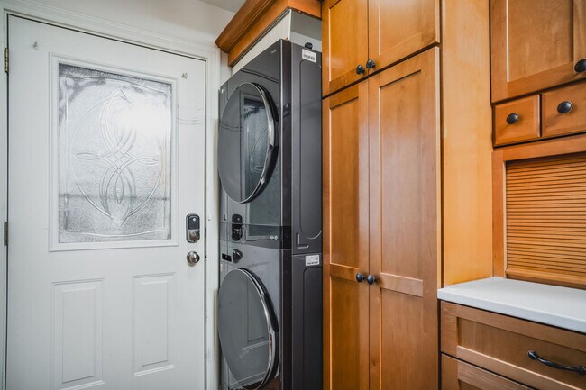 Building Photo - 40608 102nd Pl