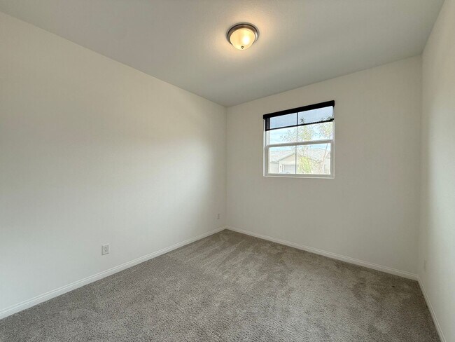 Building Photo - Brand-New 4-Bedroom Home in Cadence with Mountain Views & Modern Upgrades