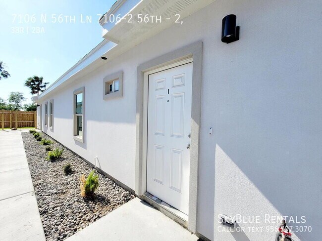 Building Photo - 7106 N 56th Ln