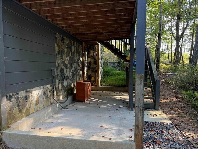 Building Photo - 119 Rising Star Rd