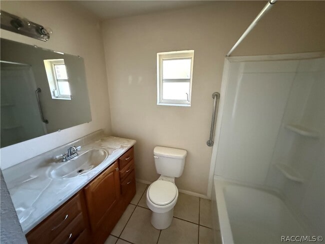 Building Photo - 3550 Viaduct Ln