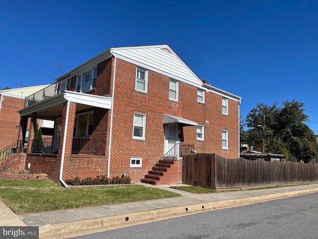 Building Photo - 5807 Gist Ave