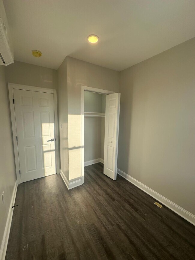 Building Photo - 3536 Kip St