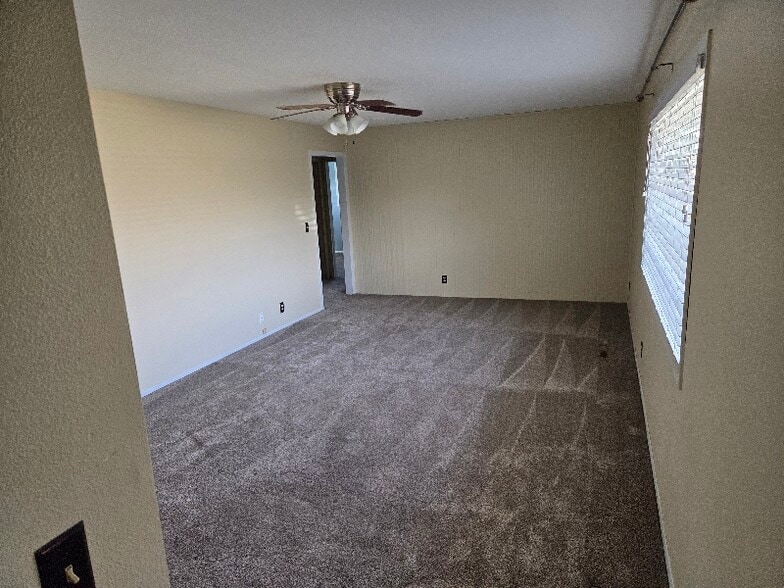 Building Photo - 807 Fitz St